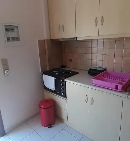 Savvas Apartamento *