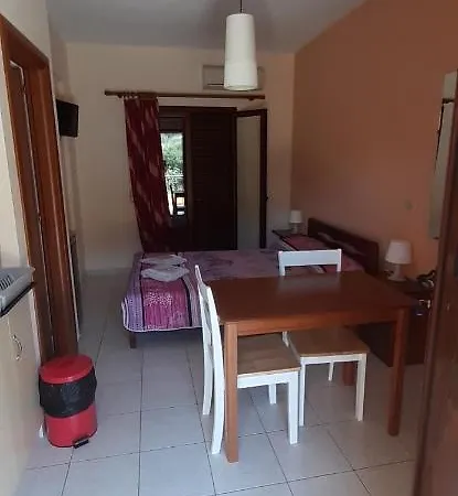 Savvas Apartamento *