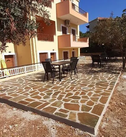 Appartement Savvas *