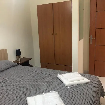 Savvas Appartement Plitra