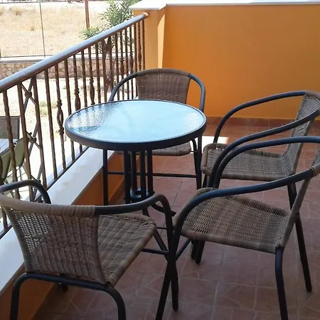 Savvas Appartement Plitra