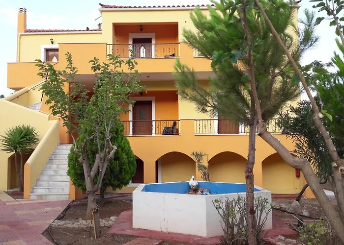 Savvas Apartament Plitra